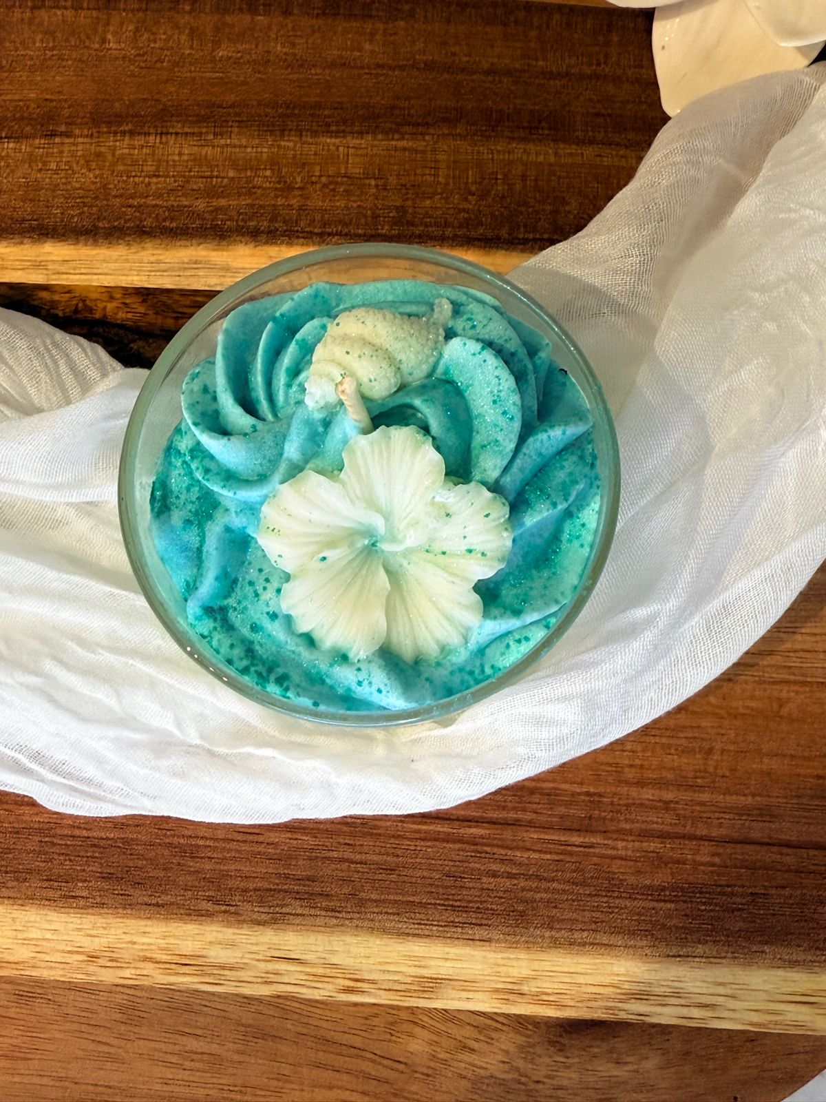 Bougie gourmande - Monoï des iles – Image 3